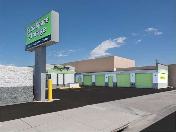 Extra Space Storage - 1666 - Phoenix - Washington - 3636 East Washington Street