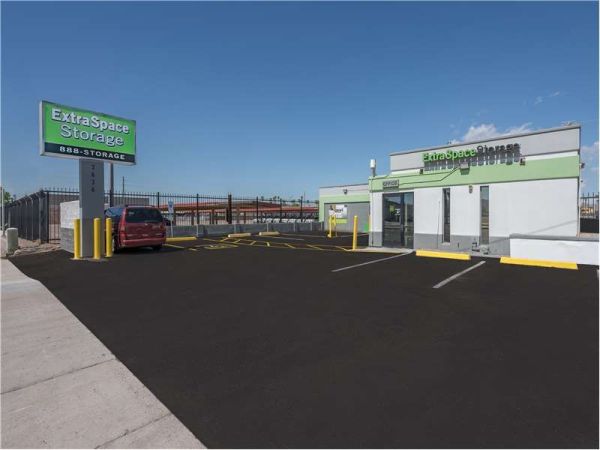 Extra Space Storage - 1666 - Phoenix - Washington - 3636 East Washington Street