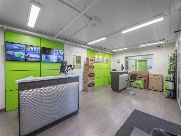 Extra Space Storage - 1668 - Tempe - S Priest Dr - 3803 South Priest Drive
