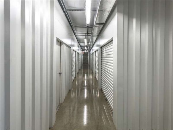 Extra Space Storage - 8607 - Indianapolis - Washington Street - 9499 East Washington Street