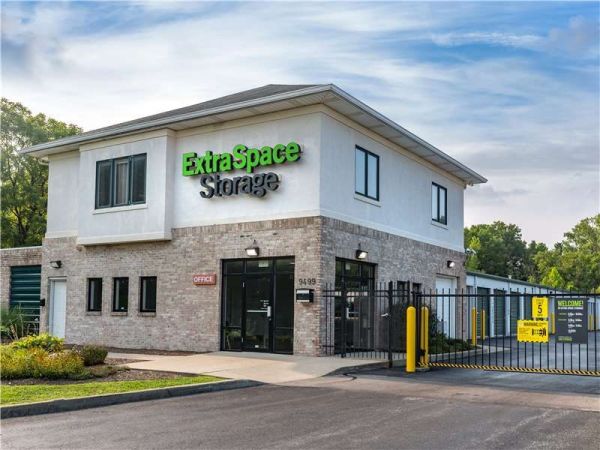 Extra Space Storage - 8607 - Indianapolis - Washington Street - 9499 East Washington Street