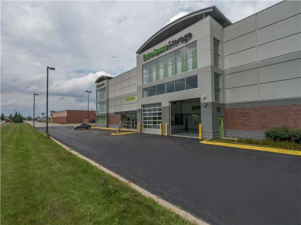 Extra Space Storage - 1811 - Country Club Hills - Kilbourne Ave - 16869 Kilbourne Street