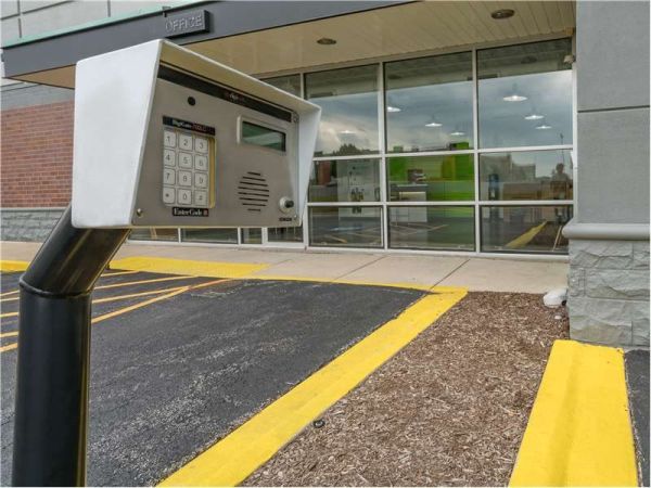 Extra Space Storage - 1811 - Country Club Hills - Kilbourne Ave - 16869 Kilbourne Street