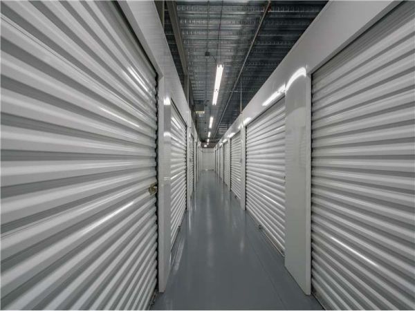 Extra Space Storage - 1811 - Country Club Hills - Kilbourne Ave - 16869 Kilbourne Street