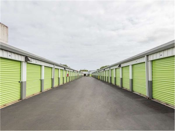 Extra Space Storage - 1844 - Lihue - Haleukana St - 1894 Haleukana Street