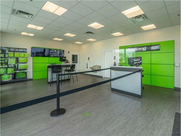Extra Space Storage - 7352 - Jacksonville - Bowden Rd - 5017 Bowden Road