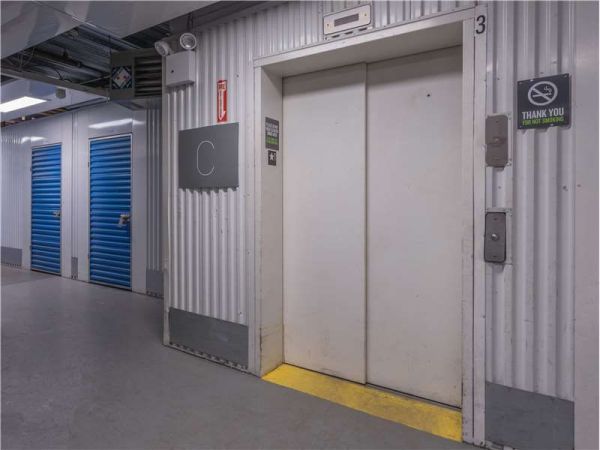 Extra Space Storage - 1919 - Ridgewood - Wyckoff Ave - 1060 Wyckoff Avenue