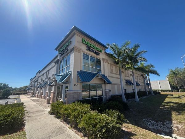 Extra Space Storage - 3075 - North Fort Myers - Tamiami Trl - 1347 North Tamiami Trail