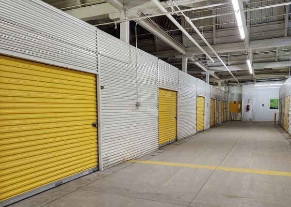 Extra Space Storage - 3087 - Rochester - University Avenue - 1180 University Avenue