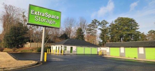 Extra Space Storage - 3107 - Marietta - Roswell Road - 1725 Roswell Road
