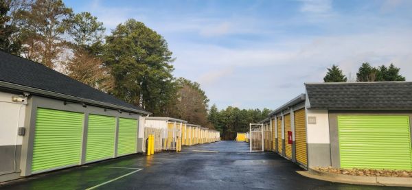 Extra Space Storage - 3107 - Marietta - Roswell Road - 1725 Roswell Road
