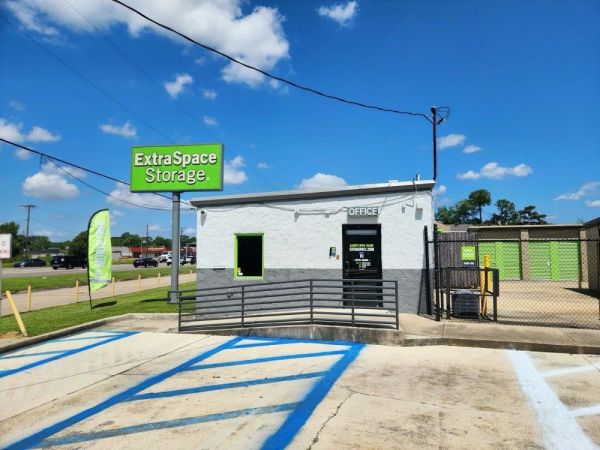 Extra Space Storage - 3110 - Baton Rouge - 7375 Airline Hwy - 7375 Airline Highway