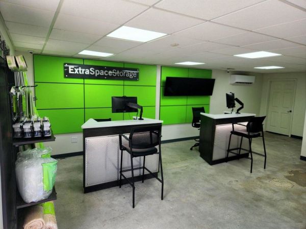 Extra Space Storage - 3110 - Baton Rouge - 7375 Airline Hwy - 7375 Airline Highway