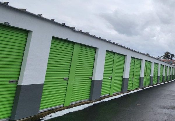 Extra Space Storage - 3166 - Dracut - Pleasant Street - 73 Pleasant Street