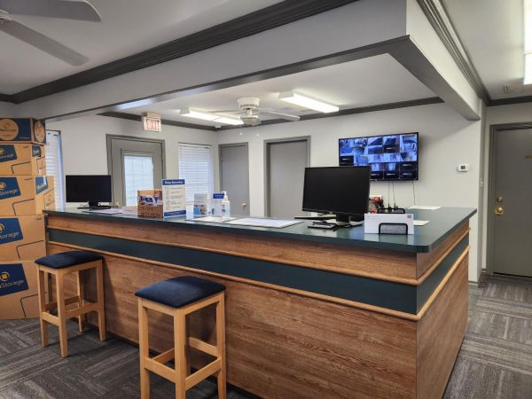 Extra Space Storage - 3207 - Baton Rouge - Florida Blvd. - 4756 Florida Boulevard