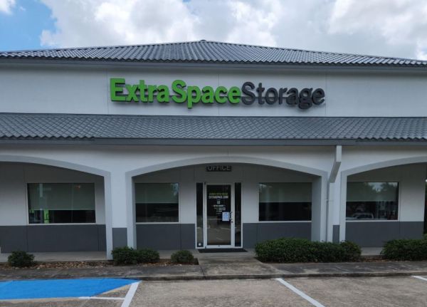 Extra Space Storage - 3208 - Cypress - Barker Cypress Rd - 7400 Barker Cypress Road
