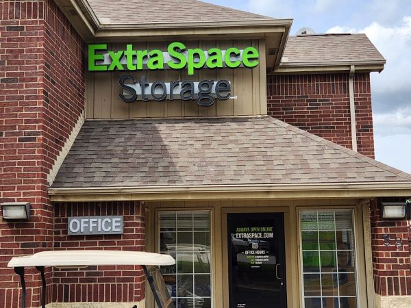 Extra Space Storage - 3231 - Hurst - Grapevine Hwy - 88 Grapevine Highway