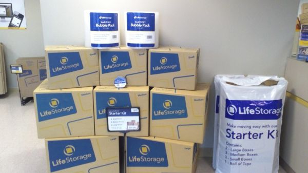 Extra Space Storage - 3248 - Amherst - Niagara Falls Blvd. - 2681 Niagara Falls Boulevard