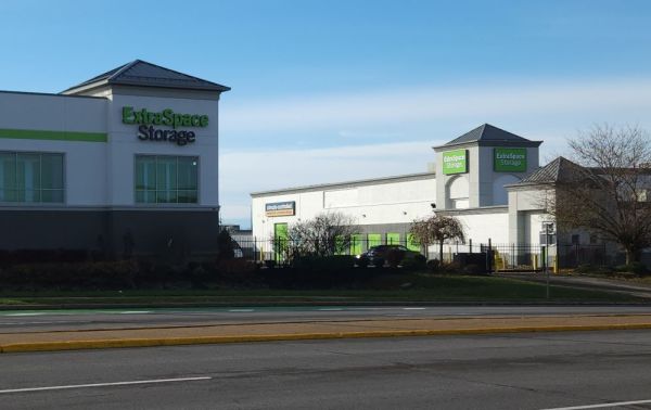 Extra Space Storage - 3250 - Buffalo - Sheridan Dr. - 1275 Sheridan Drive