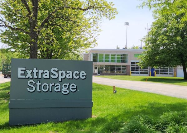 Extra Space Storage - 3307 - Lake Forest - Skokie Hwy - 1400 S South Skokie Highway