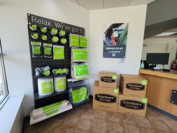 Extra Space Storage - 3307 - Lake Forest - Skokie Hwy - 1400 S South Skokie Highway