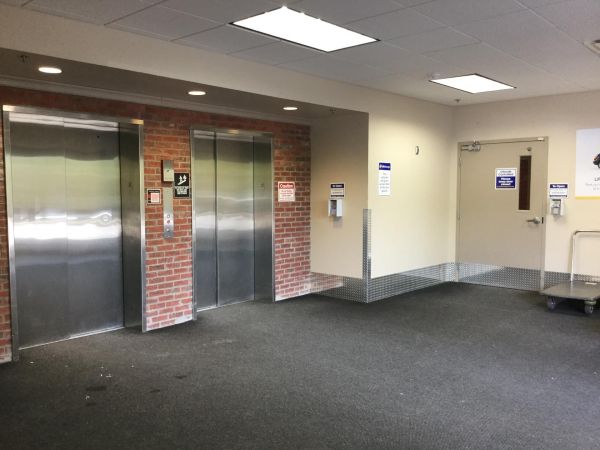 Extra Space Storage - 3316 - Lawrenceville - Marathon Parkway - 875 Marathon Parkway