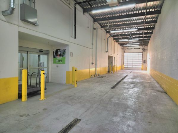 Extra Space Storage - 3449 - Aurora - Randall Rd. - 1650 North Randall Road