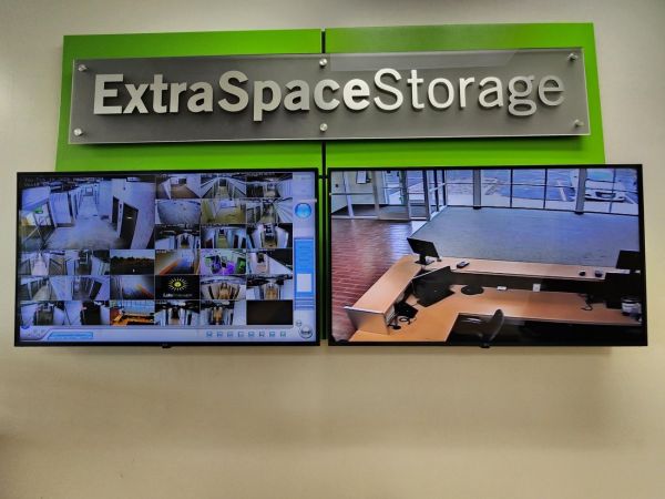 Extra Space Storage - 3449 - Aurora - Randall Rd. - 1650 North Randall Road