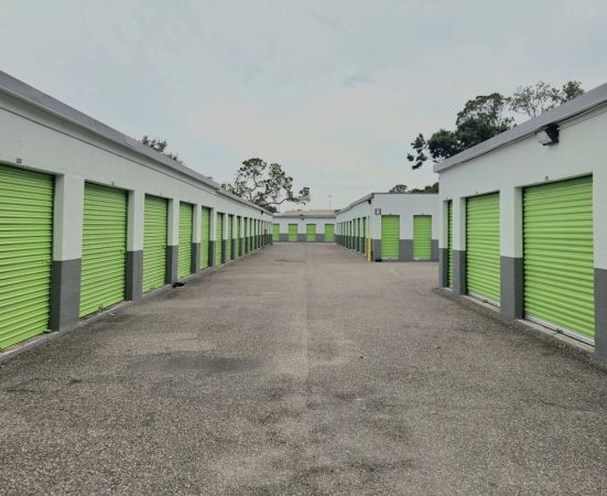 Extra Space Storage - 3566 - Tampa - 1792 Hillsborough Ave - 1792 West Hillsborough Avenue