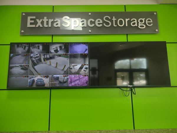Extra Space Storage - 3606 - Venice - Englewood Rd - 5005 Englewood Road