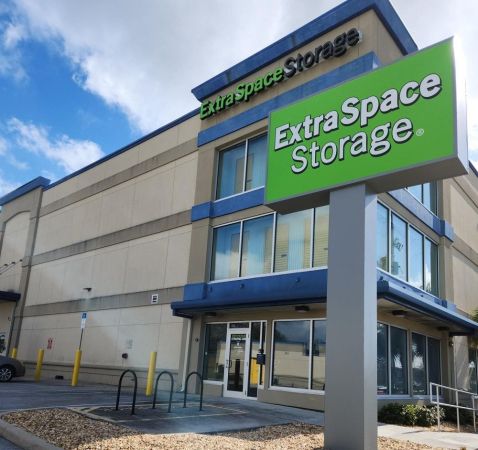 Extra Space Storage - 3625 - St Petersburg - Tyrone Blvd - 2925 Tyrone Boulevard North