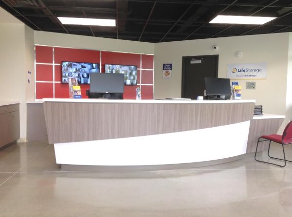 Extra Space Storage - 3629 - Lewisville - Windhaven Pkwy - 4800 Windhaven Parkway