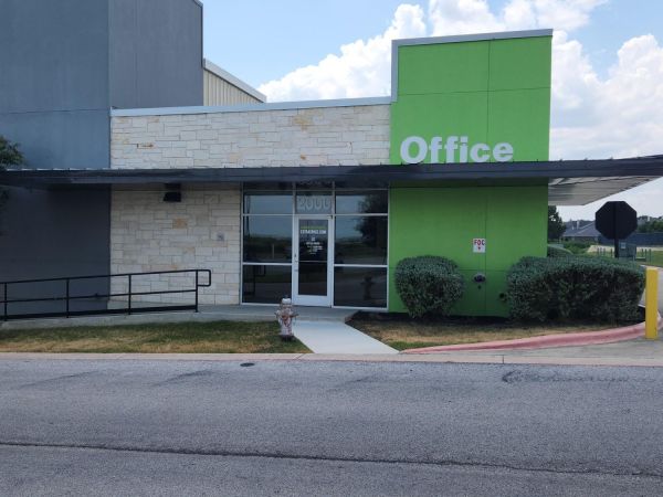 Extra Space Storage - 3651 - Round Rock - University Blvd - 2000 University Boulevard
