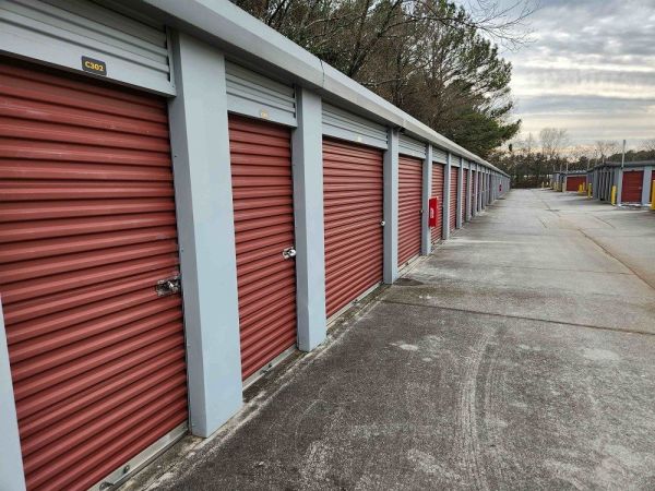 Extra Space Storage - 3686 - Decatur - Covington Hwy - 5951 Covington Highway