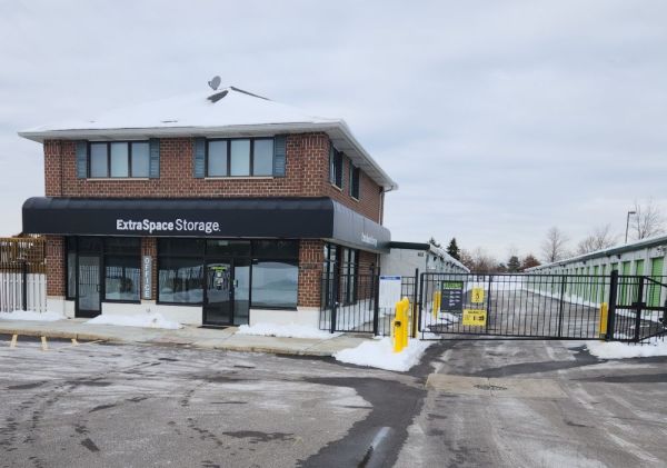 Extra Space Storage - 3696 - Lake Zurich - Rand Rd - 737 South Rand Road