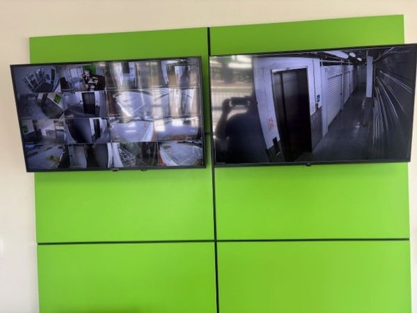 Extra Space Storage - 3735 - Tampa - 20th St - 102 North 20th Street
