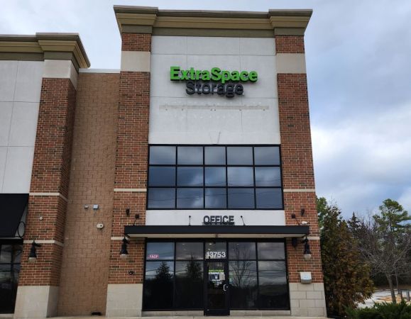 Extra Space Storage - 3742 - Manchester - Manchester Rd - 13753 Manchester Road