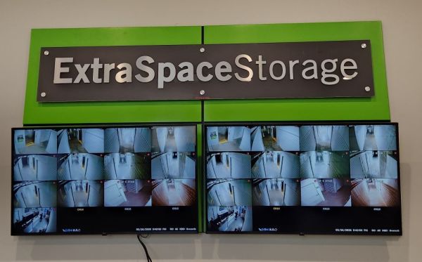 Extra Space Storage - 3742 - Manchester - Manchester Rd - 13753 Manchester Road