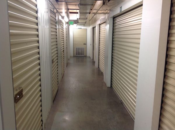 Extra Space Storage - 3768 - Houston - Long Point Rd - 8726 Long Point Road