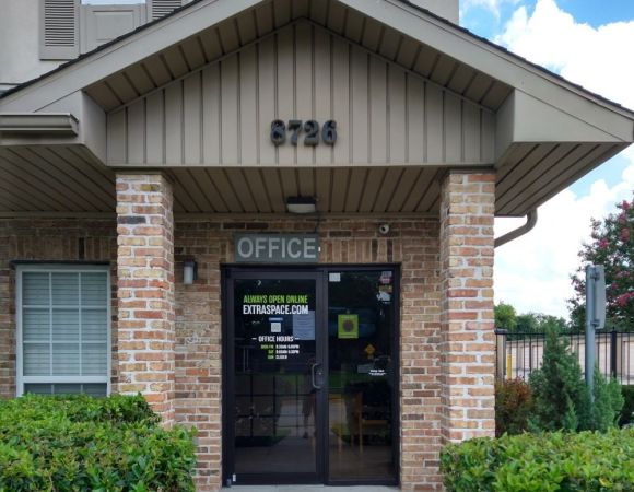 Extra Space Storage - 3768 - Houston - Long Point Rd - 8726 Long Point Road