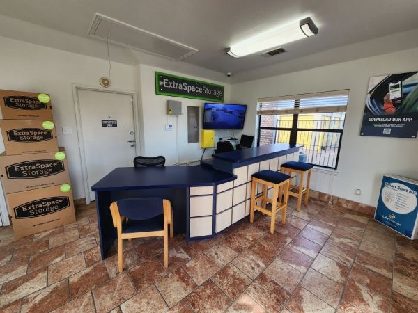 Extra Space Storage - 3784 - Arlington - Blue Danube - 1401 Blue Danube Street