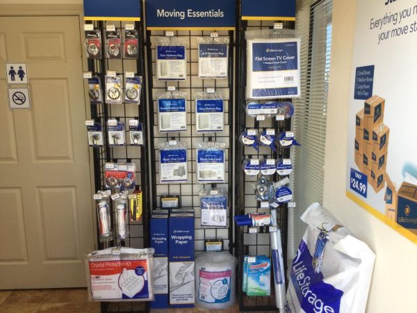 Extra Space Storage - 3792 - Plano - Plano Pkwy - 4005 West Plano Parkway
