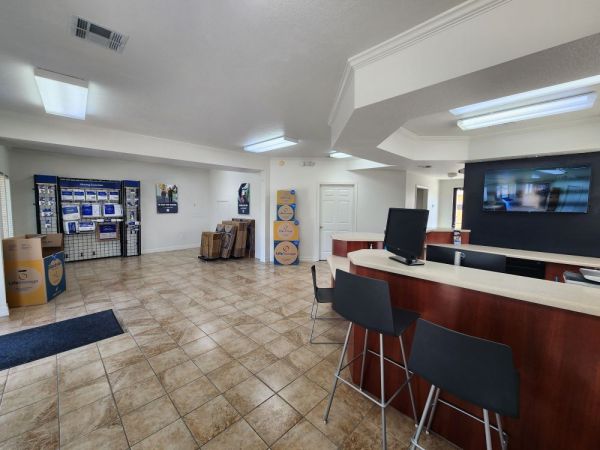 Extra Space Storage - 3796 - Pearland - 1729 Broadway St - 1729 East Broadway Street