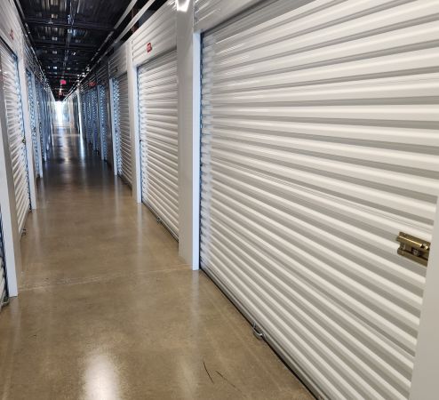 Extra Space Storage - 3831 - Pflugerville - Howard Ln - 2220 East Howard Lane