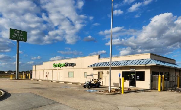 Extra Space Storage - 3846 - Spring - Rayford Road - 3411 Rayford Road