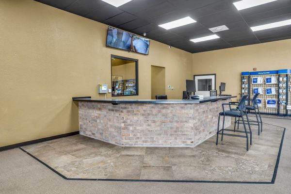 Extra Space Storage - 3848 - Round Rock - FM 1431 - 3997 Farm To Market Road 1431
