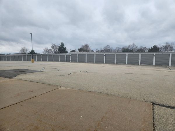 Extra Space Storage - 3863 - Franklin - 27th St - 6805 South 27th Street