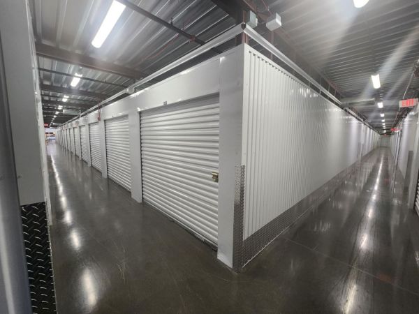 Extra Space Storage - 3863 - Franklin - 27th St - 6805 South 27th Street