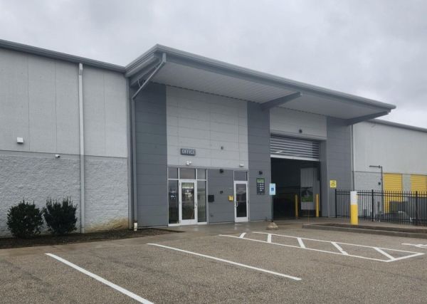 Extra Space Storage - 3863 - Franklin - 27th St - 6805 South 27th Street