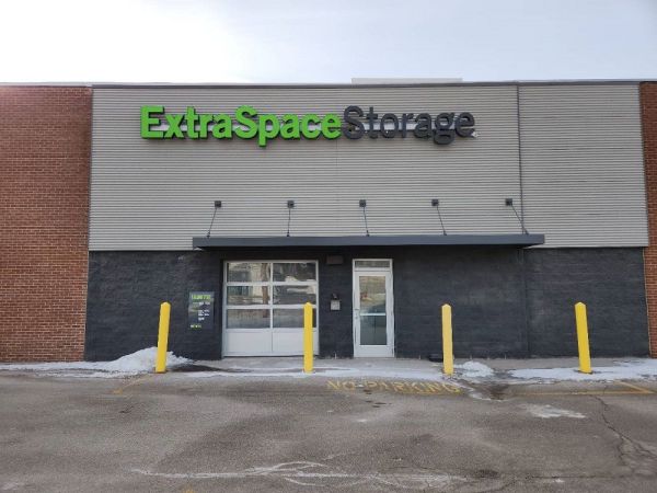 Extra Space Storage - 3876 - St Louis - Watson Rd - 10300 Watson Road